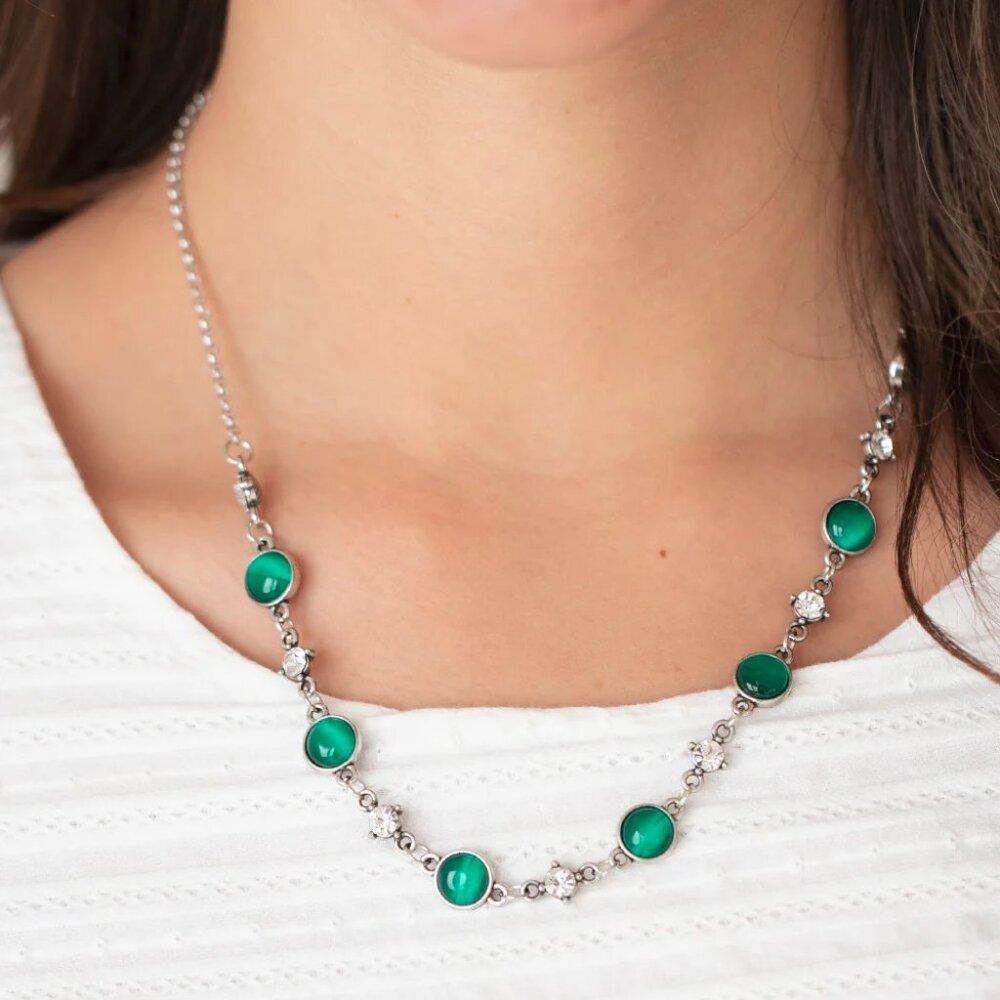 Paparazzi Jewelry Accessories - Inner Illumination - Green Necklace - Vintage